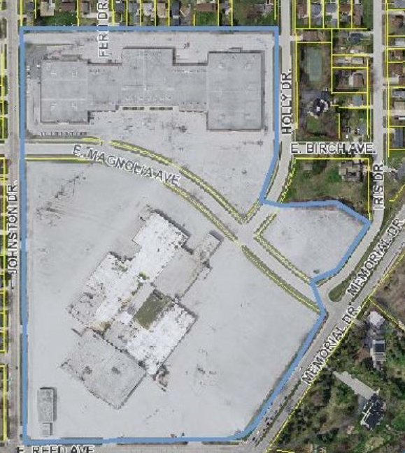 Former Lakeshore Mall - Manitowoc